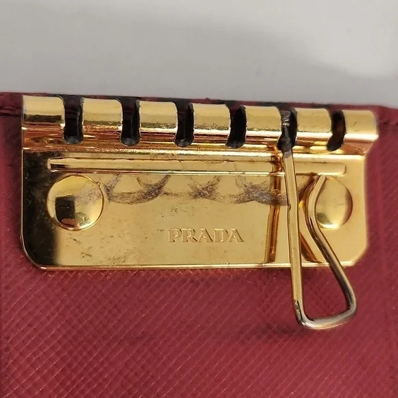 Prada authentic Milano wallet - Picture 6 of 6